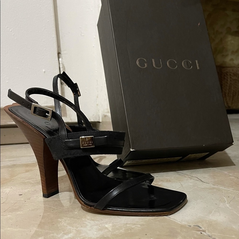 Gorgeous black open toed 3 1/2 inch Gucci heels